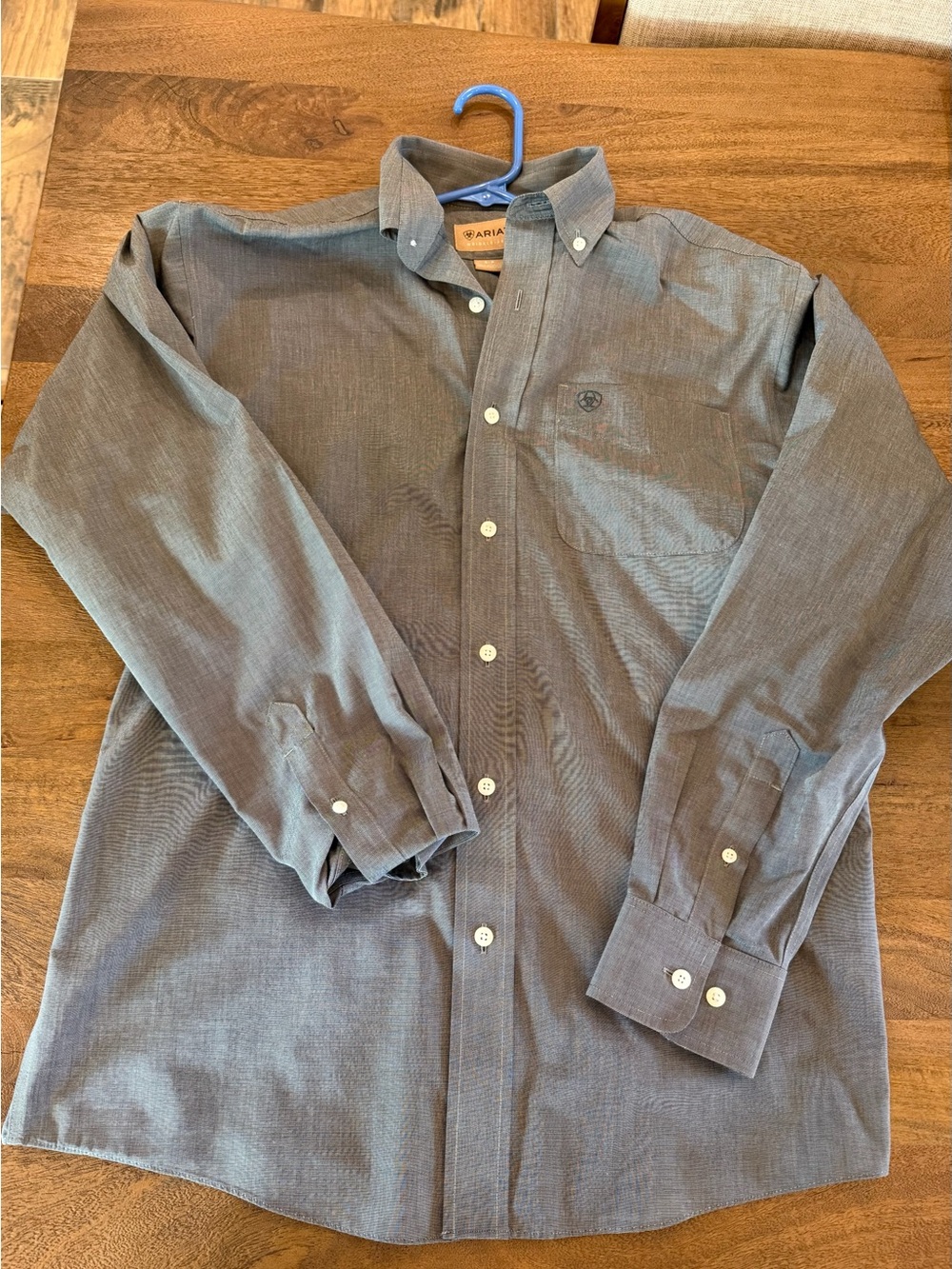 Ariat Men's Gray Button-Down Long Sleeve Shirt